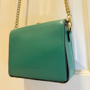 Le Saunda crossbody purse